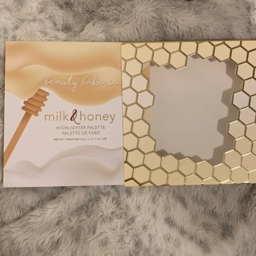 NEW Beauty Bakerie Milk and Honey Highlighting Palette